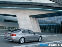 thumbs 2011 BMW 5 Series (21) photo
